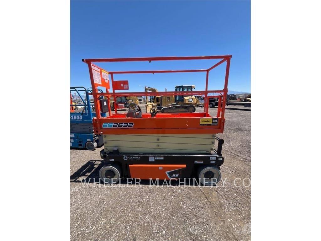 JLG ES2632 Makazaste platforme