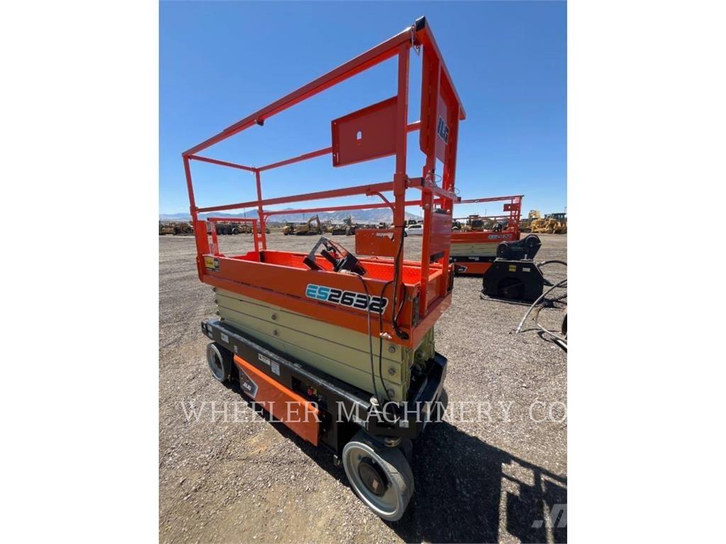 JLG ES2632 Makazaste platforme