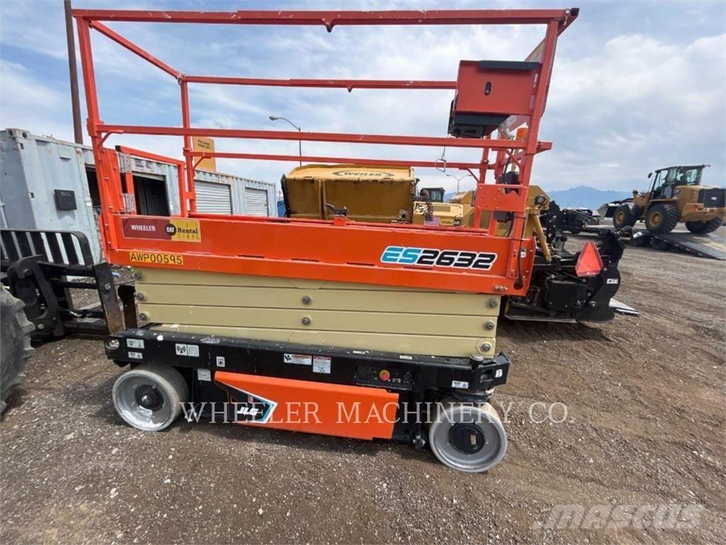 JLG ES2632 Makazaste platforme