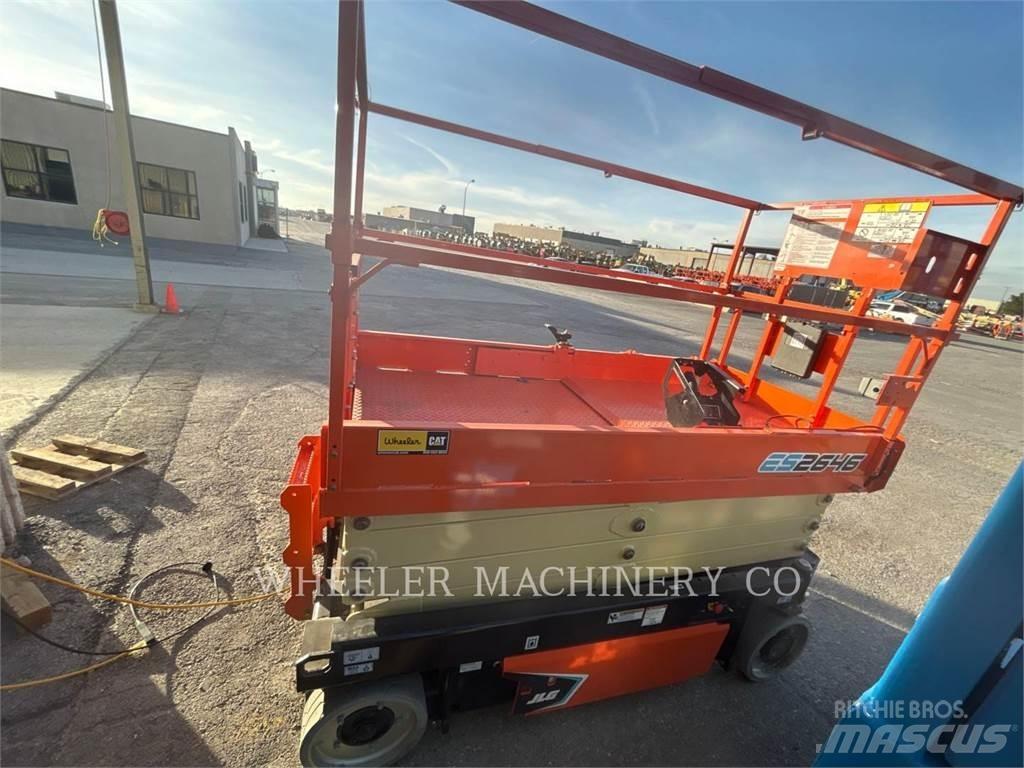 JLG ES2646 Makazaste platforme