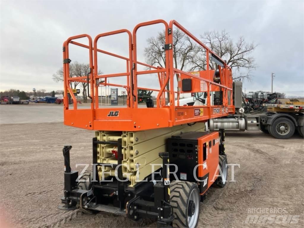 JLG RT4069 Makazaste platforme