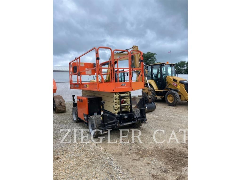 JLG RT4069 Makazaste platforme