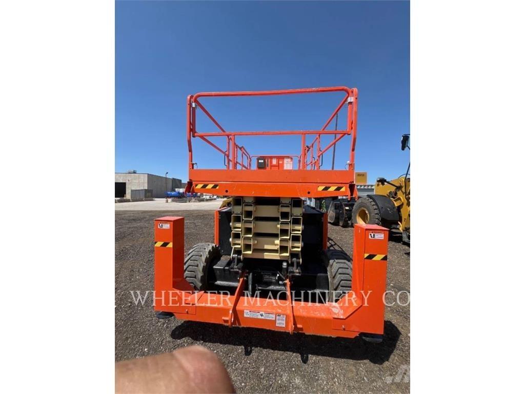 JLG RT4394 Makazaste platforme