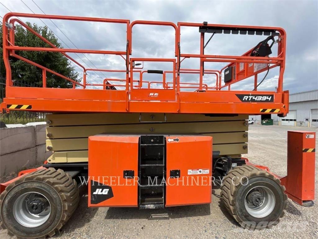 JLG RT4394 Makazaste platforme