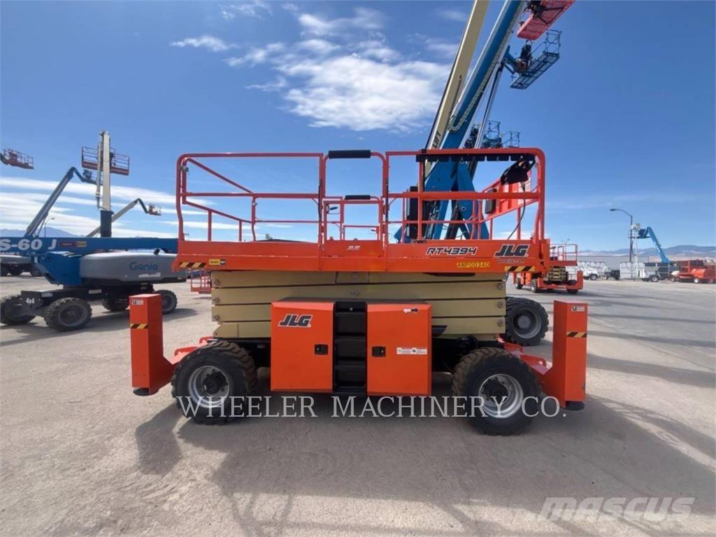 JLG RT4394 Makazaste platforme