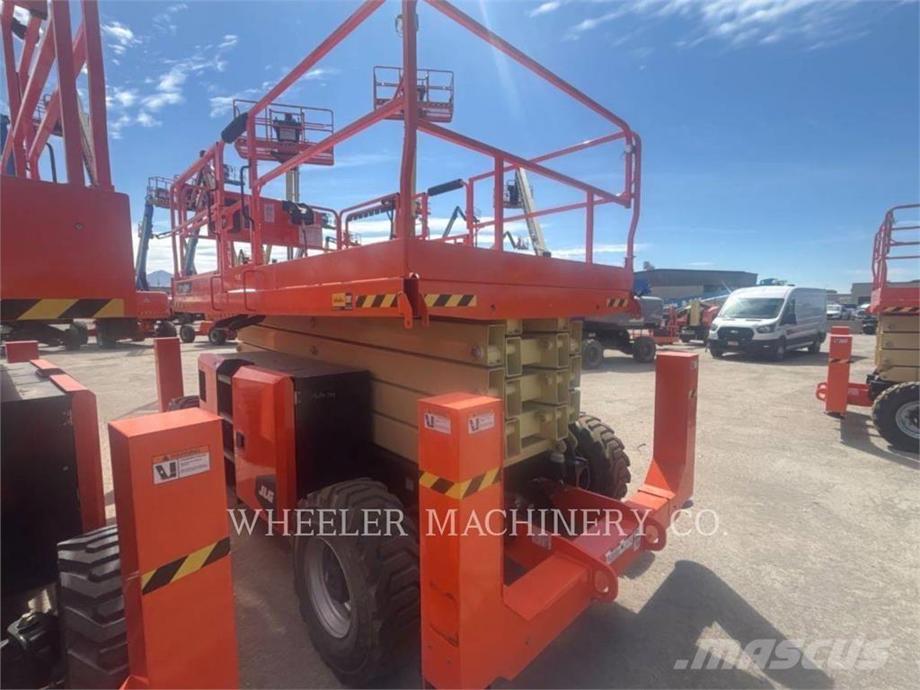 JLG RT4394 Makazaste platforme