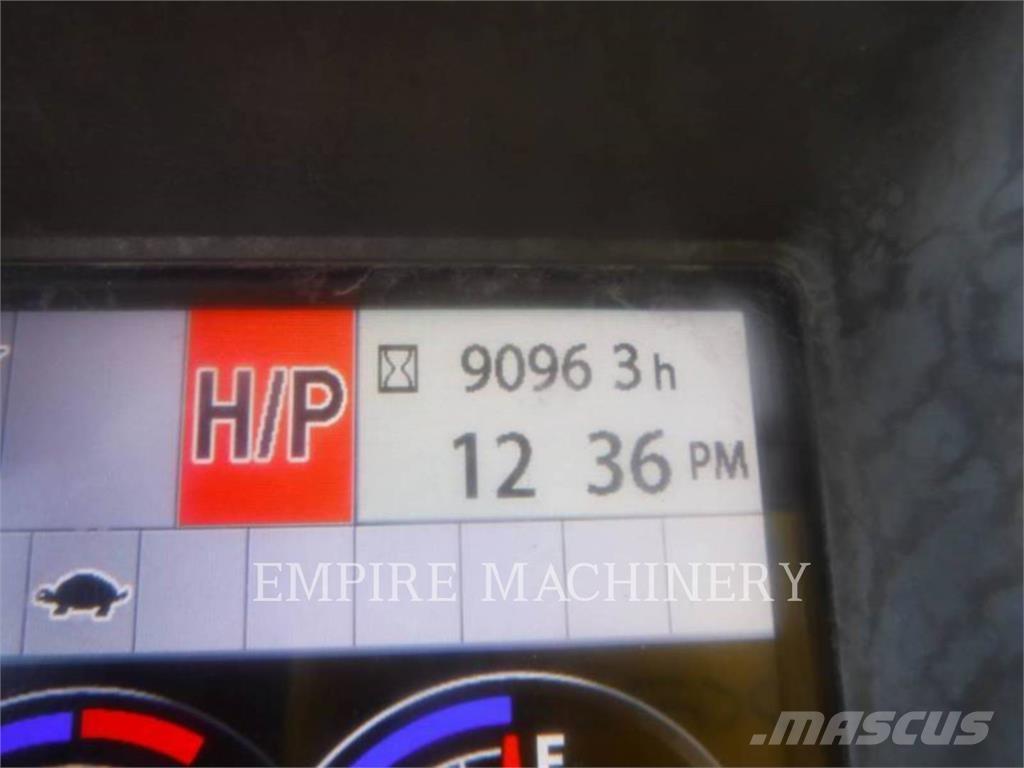 John Deere 135G Bageri guseničari