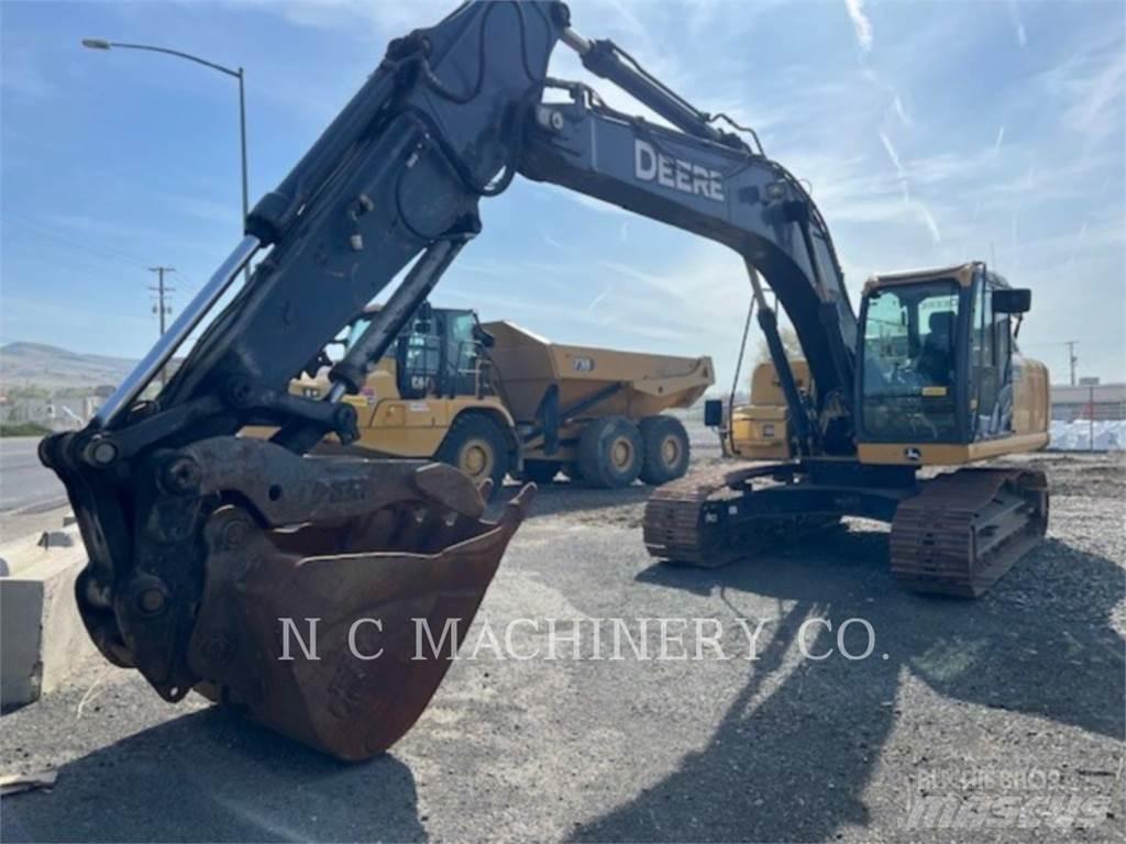 John Deere 210G Bageri guseničari