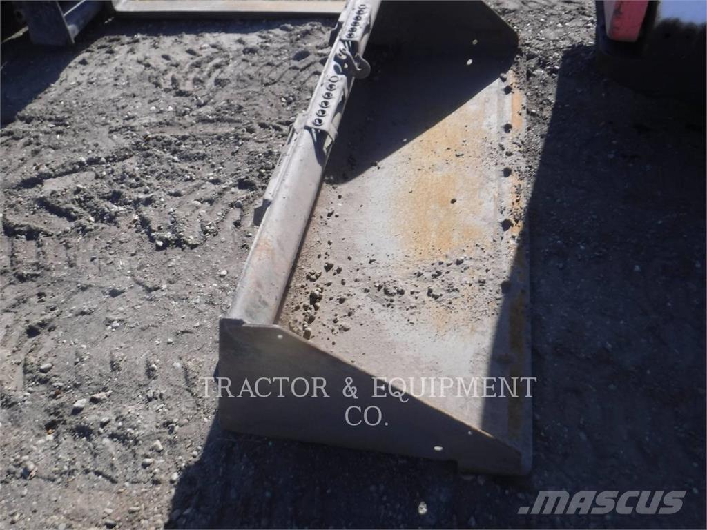 John Deere 320E Skid steer mini utovarivači