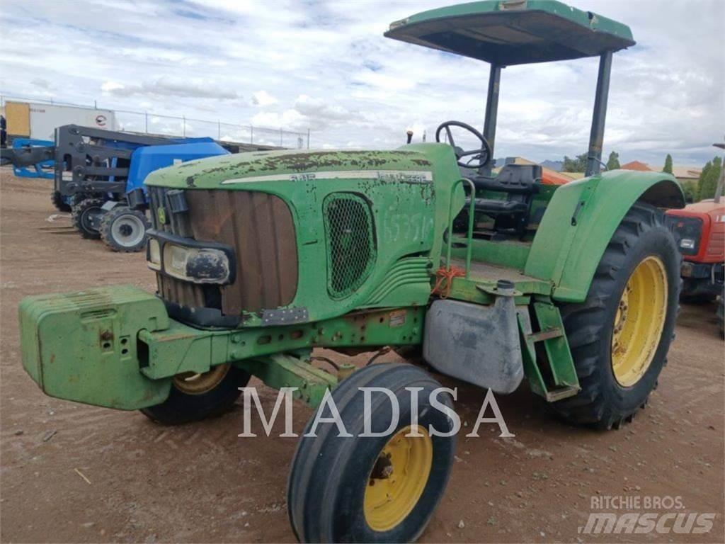 John Deere 6415 Traktori