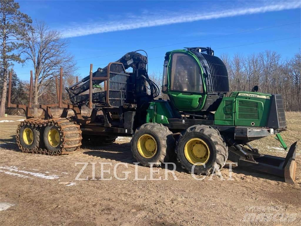 John Deere & CO. 1210E Šumarski traktori