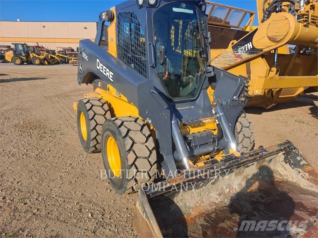John Deere & CO. 332G Skid steer mini utovarivači