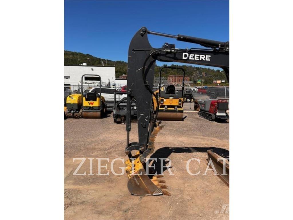 John Deere & CO. 35G Bageri guseničari