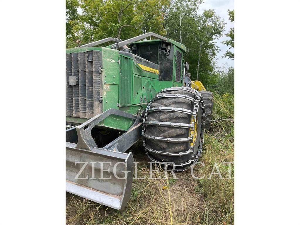John Deere & CO. 748L Šumarski traktori