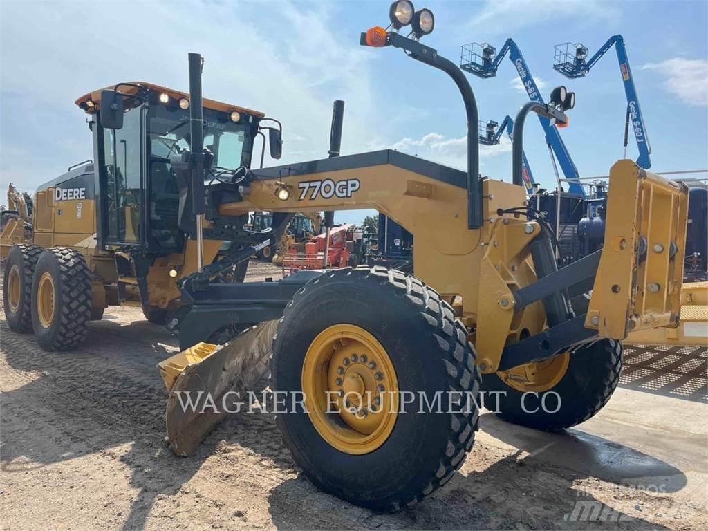 John Deere & CO. 770GP Grejderi