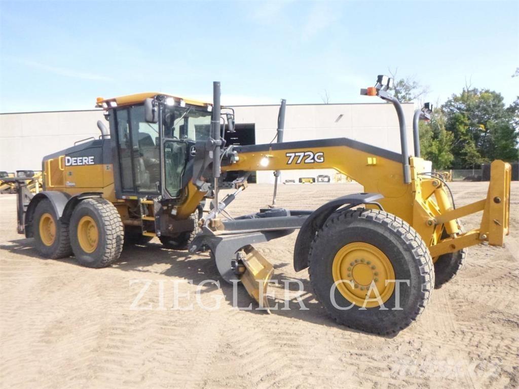 John Deere & CO. 772 G Grejderi