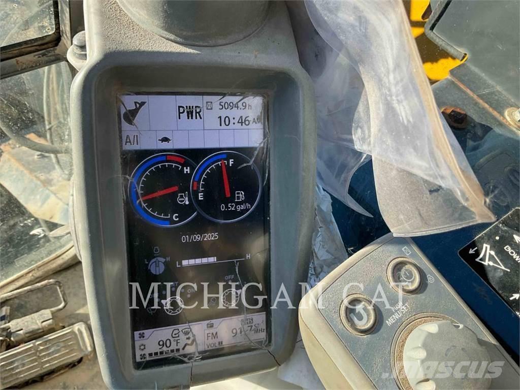 John Deere & CO. 85G Bageri guseničari