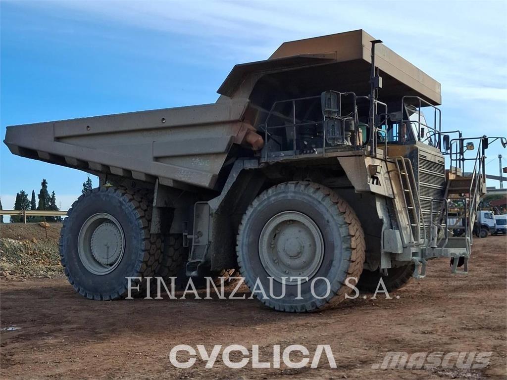 Komatsu HD785-7 Zglobni damperi