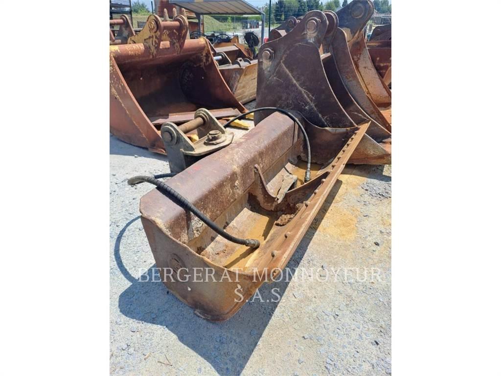 Komatsu PC210LC Bageri guseničari