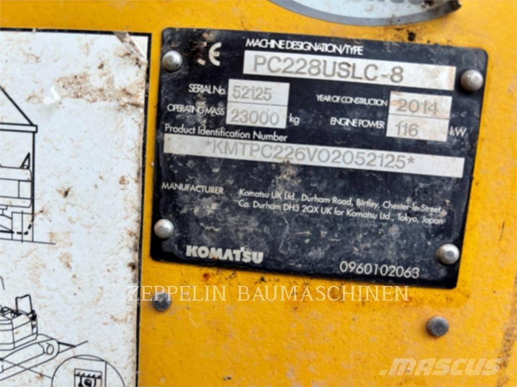 Komatsu PC228 Bageri guseničari