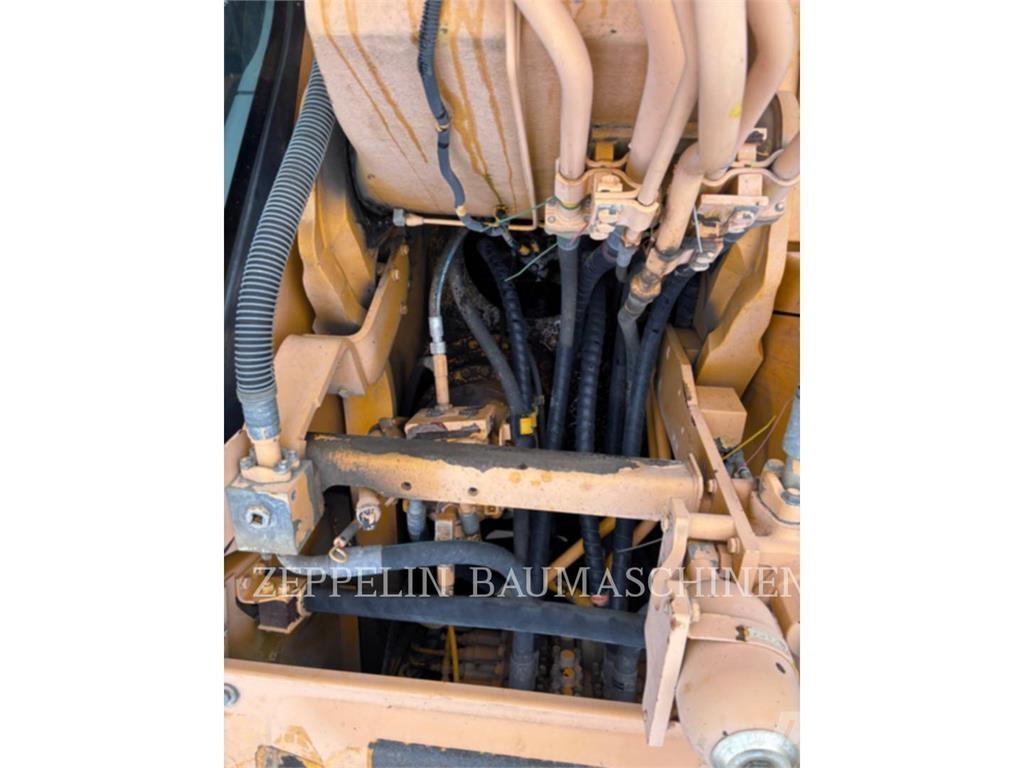 Komatsu PC290LCI11 Bageri guseničari