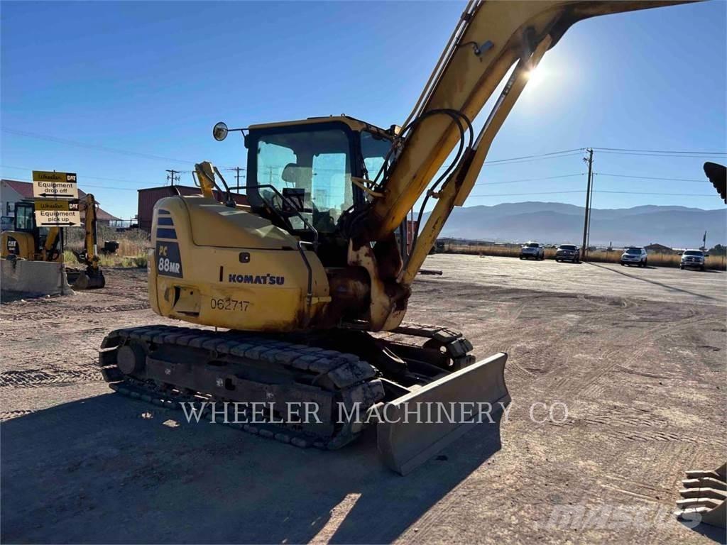 Komatsu PC88MR-10 Bageri guseničari