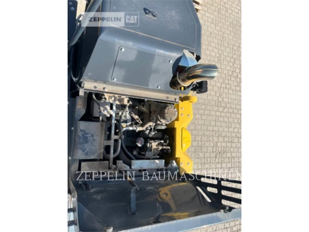 Komatsu PW148-11 Bageri točkaši