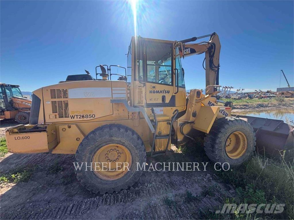 Komatsu WA250-5L Utovarivači na točkove