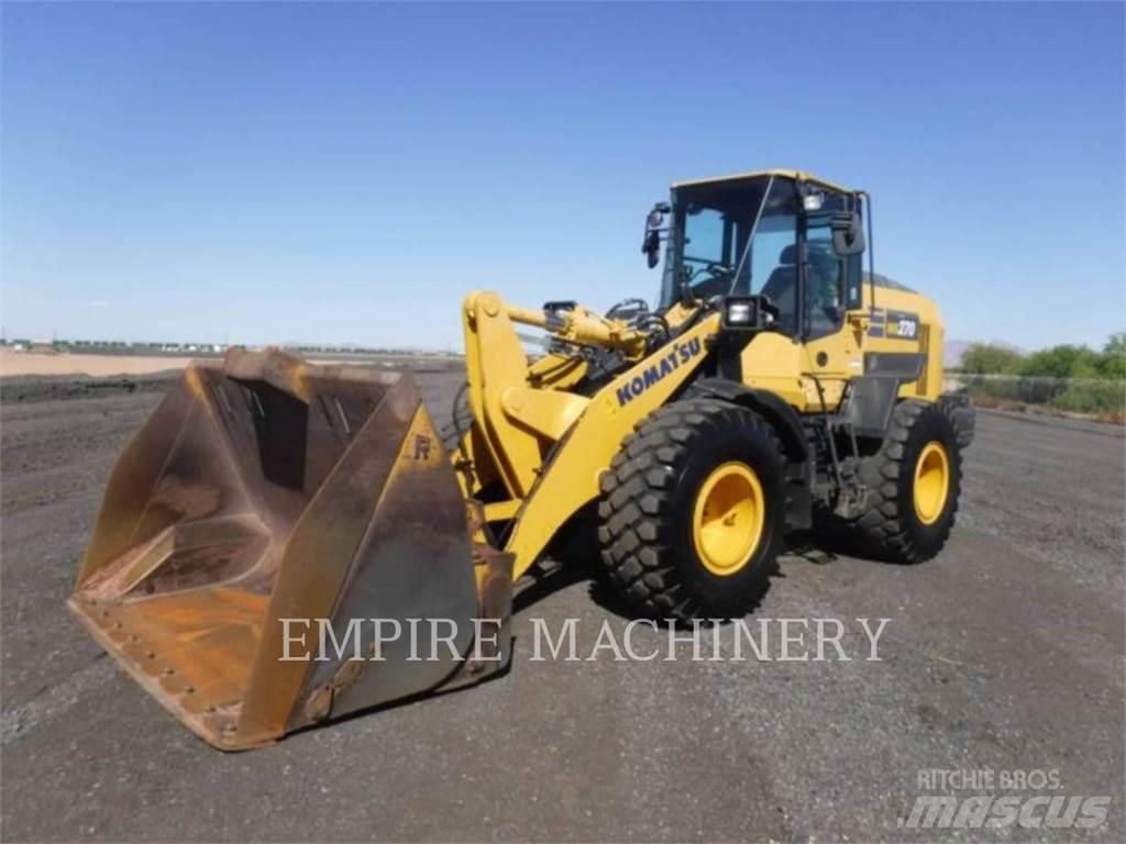 Komatsu WA270-8 Utovarivači na točkove