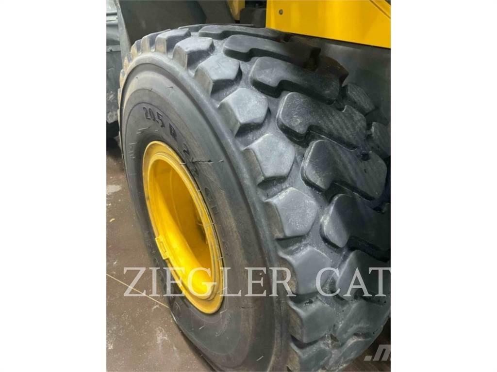 Komatsu WA320 Utovarivači na točkove