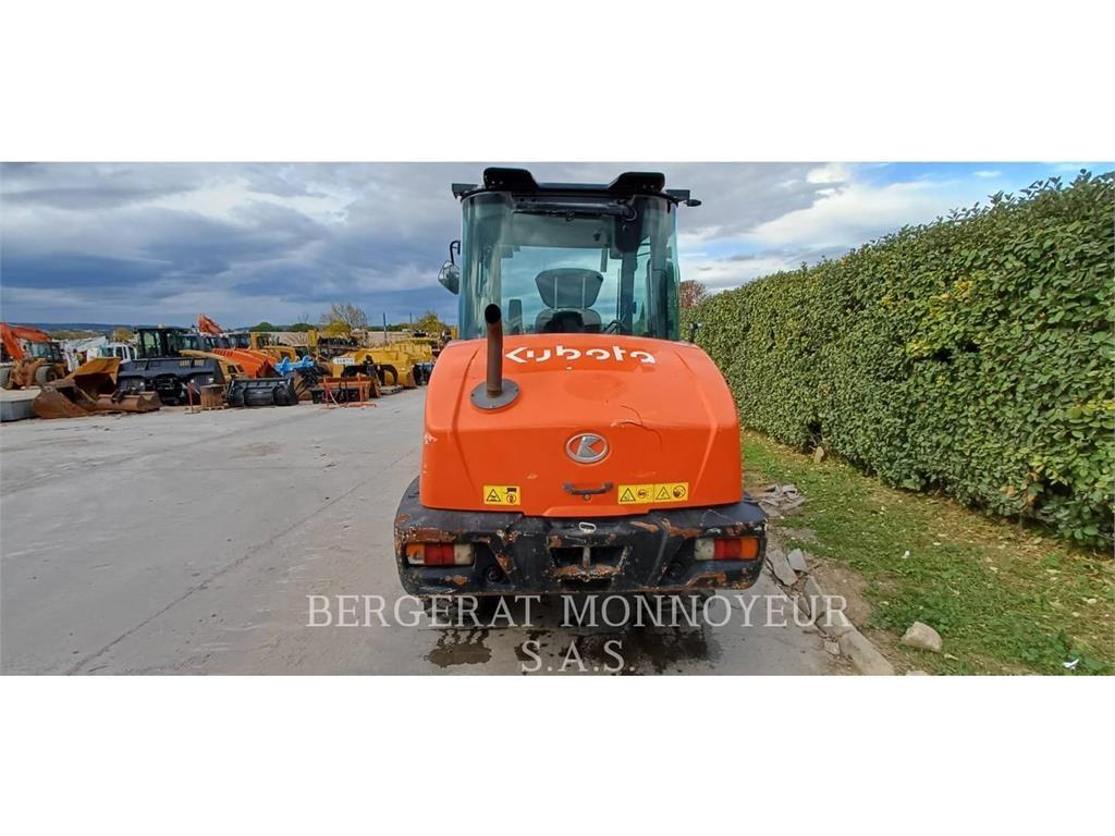 Kubota R065 Utovarivači na točkove
