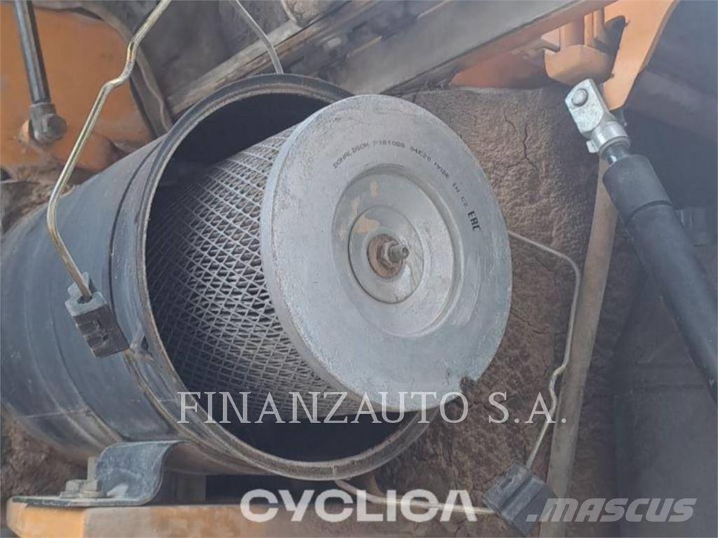 Liebherr A310B Bageri točkaši