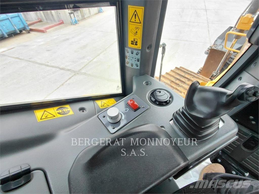 Liebherr PR736 05LGP Buldožeri guseničari