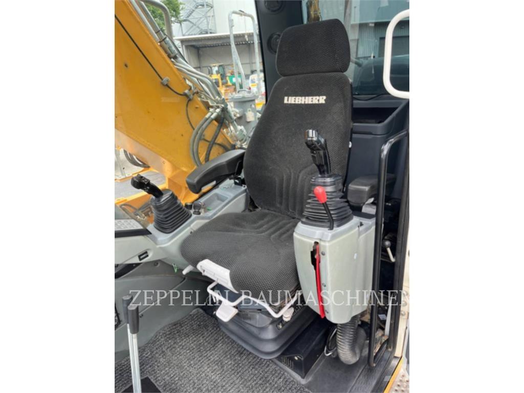 Liebherr R926 Bageri guseničari