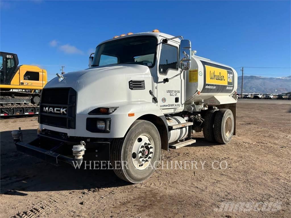 Mack WT2000 A Kamioni cisterne