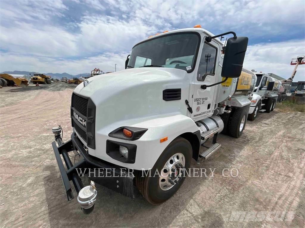 Mack WT2000 A Kamioni cisterne