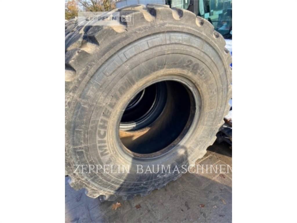 Michelin 4X 20.5R25XHA Gume, točkovi i felne