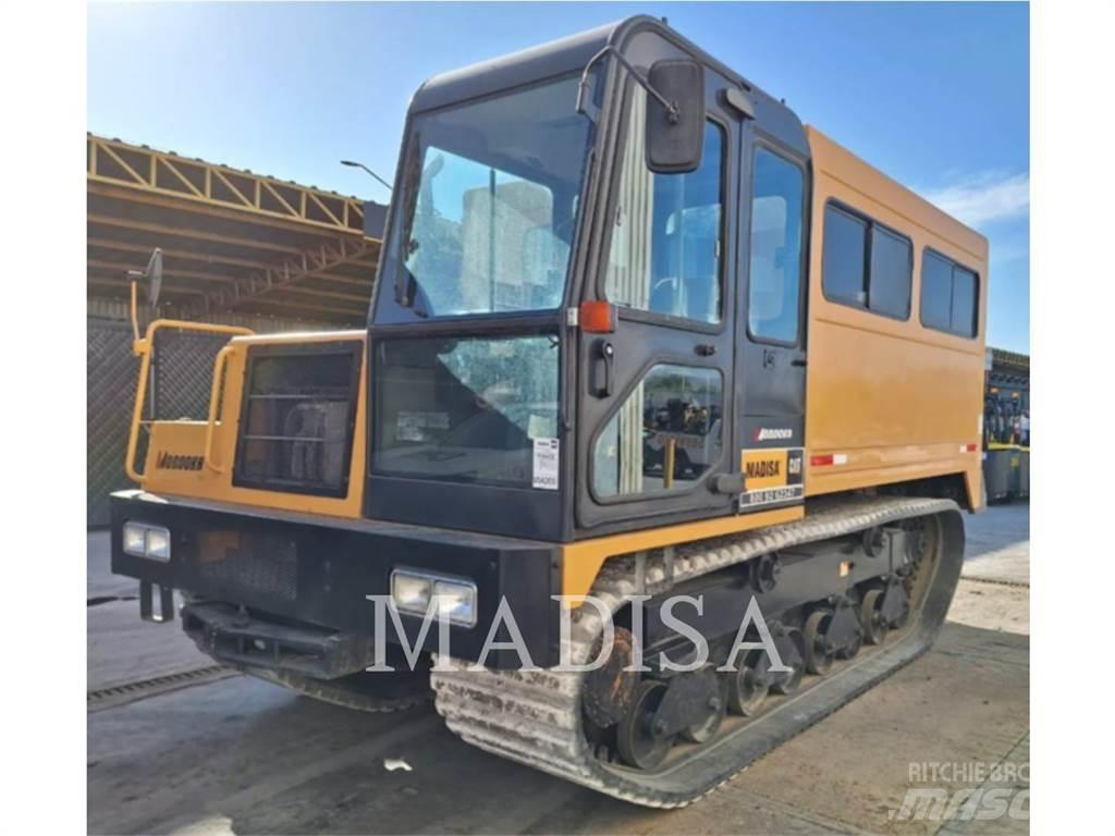 Morooka MST1500VD Kola za golf