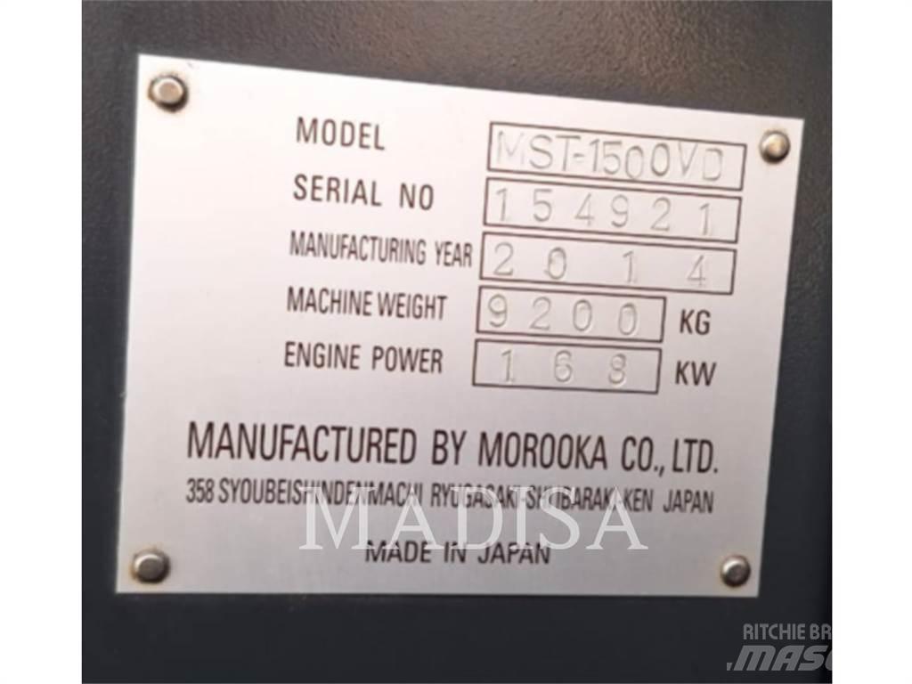Morooka MST1500VD Kola za golf