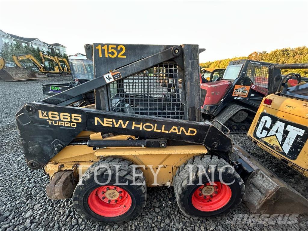 New Holland LX665 Skid steer mini utovarivači