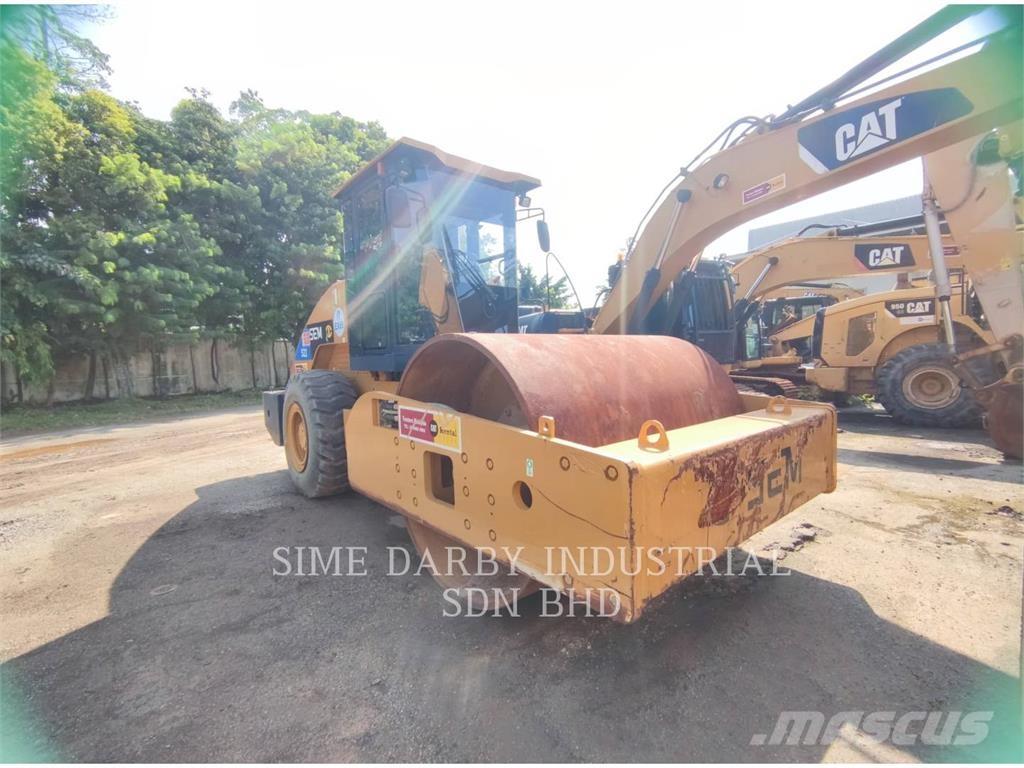 SEM MACHINERY SEM 522 Nabijači zemlje