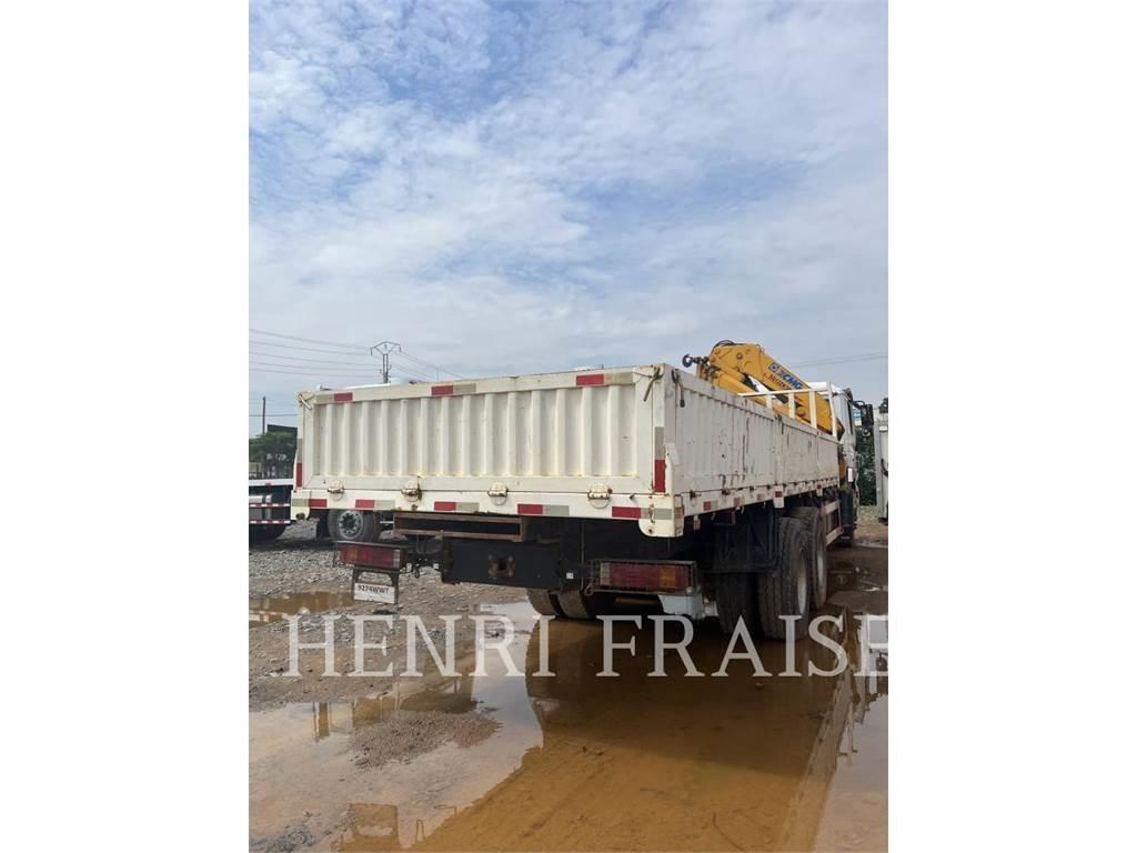 Shacman CAMION GRUE 12T Polovne dizalice za sve terene