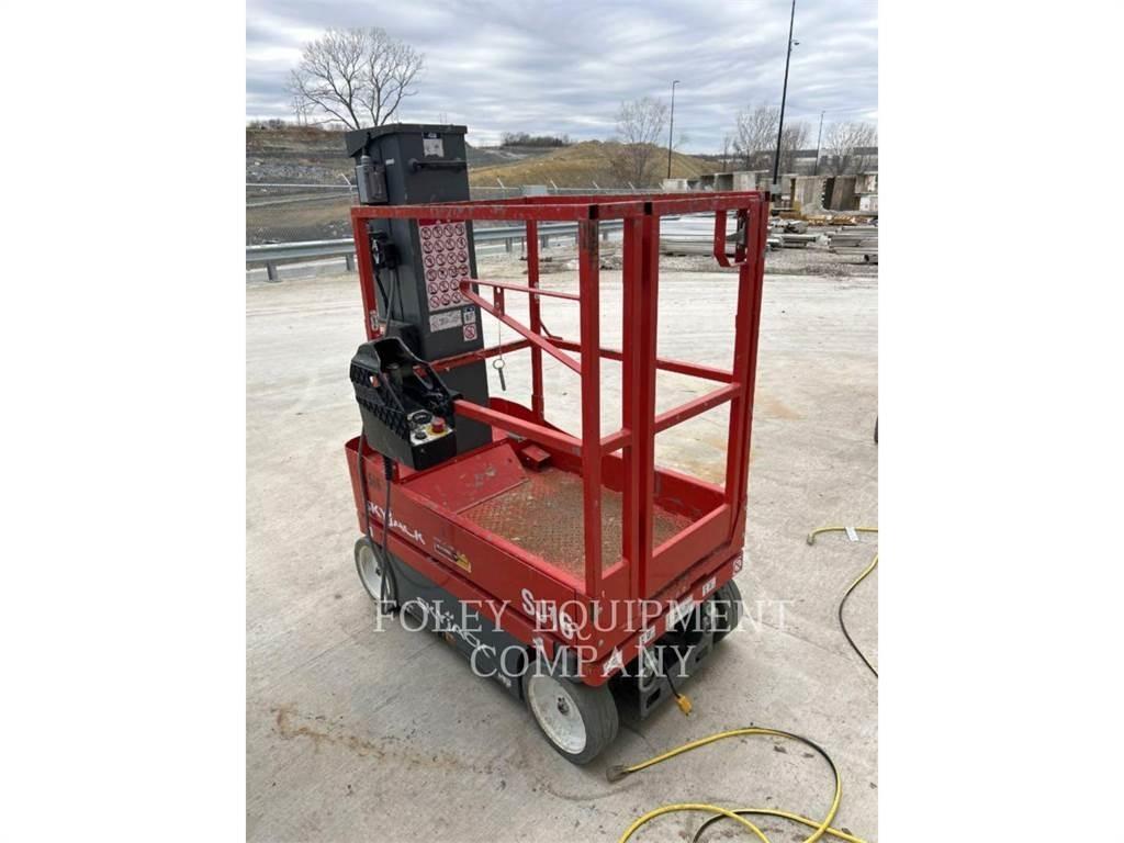 Skyjack (OBSOLETE) SJ16 Makazaste platforme