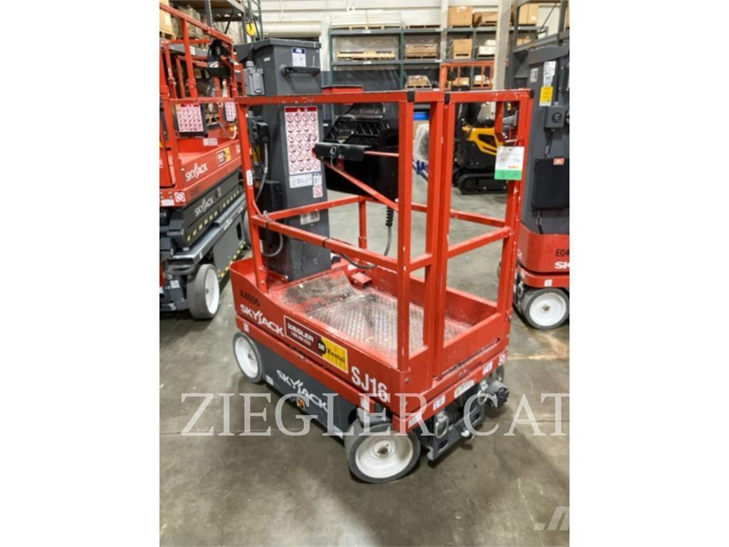 Skyjack SJ16 Makazaste platforme