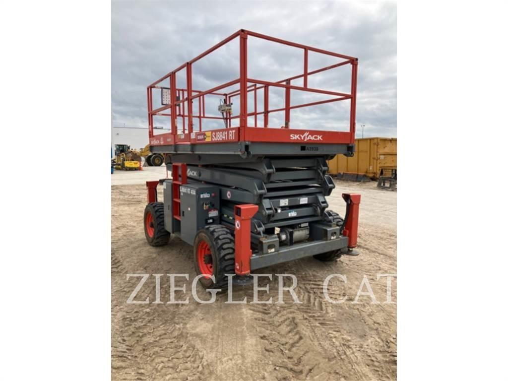 Skyjack SJ8841 Makazaste platforme