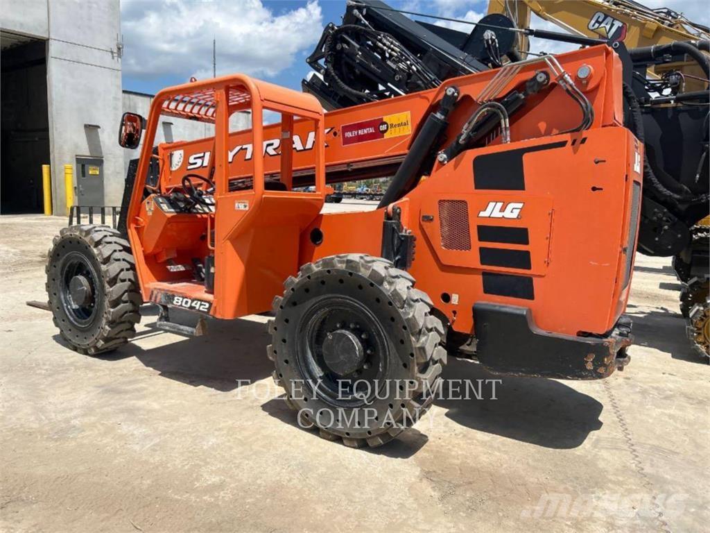 SkyTrak 8042O Teleskopski viljuškari