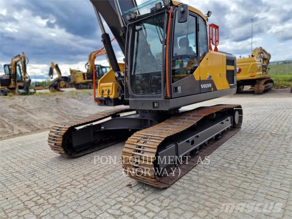 Volvo EC220 Bageri guseničari