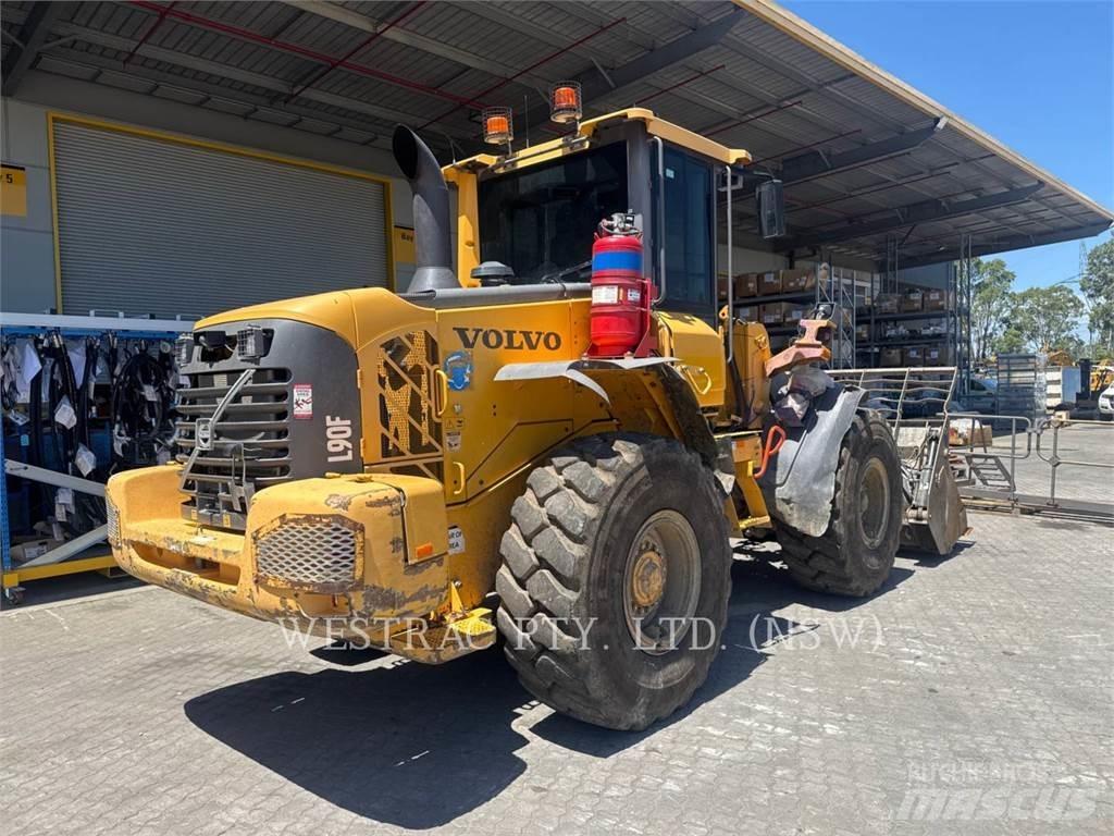 Volvo L90F Utovarivači na točkove