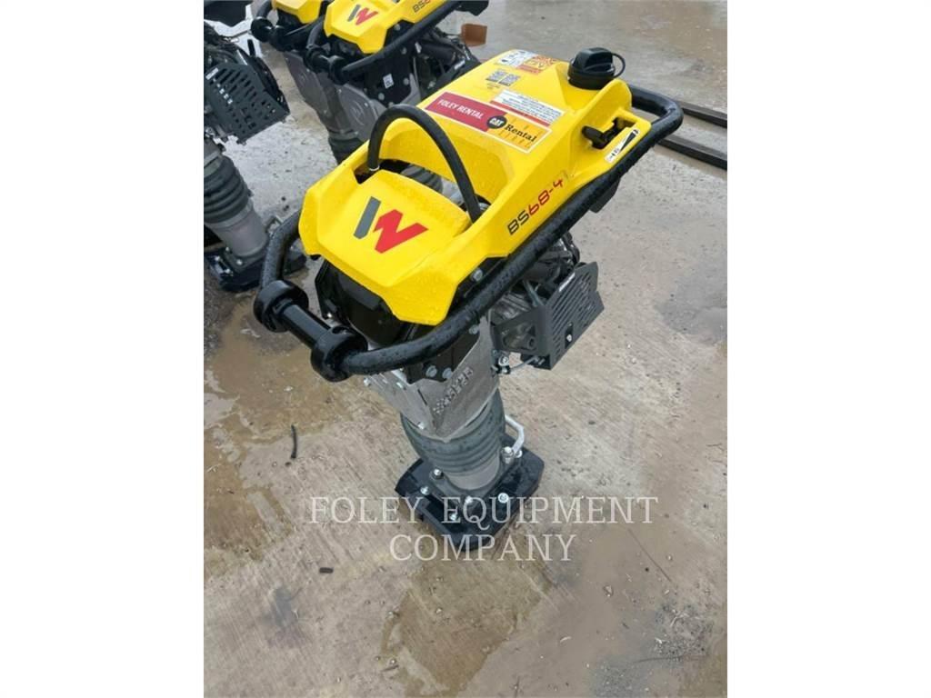 Wacker BS68-4 Nabijači zemlje