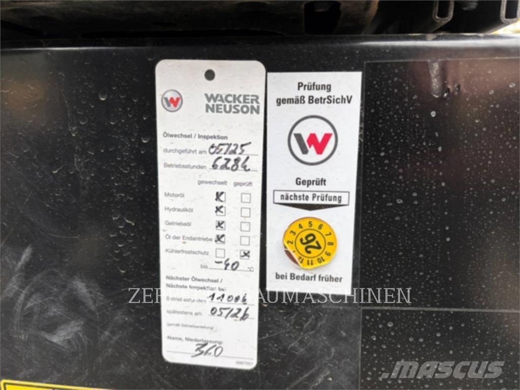 Wacker DW30 Zglobni damperi